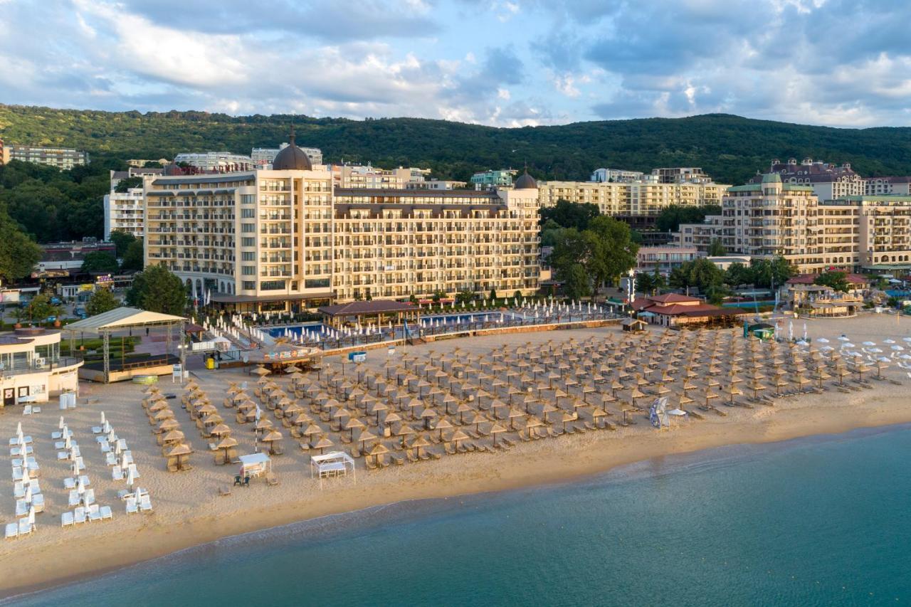 Admiral Hotel Golden Sands Exterior photo The hotel in 2016