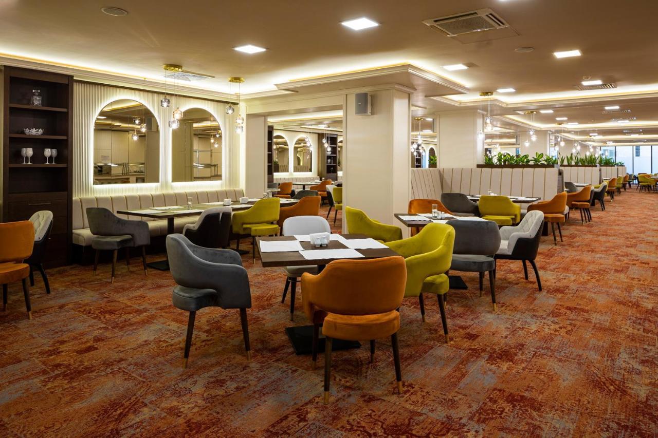Admiral Hotel Golden Sands Exterior photo The lounge at the airport